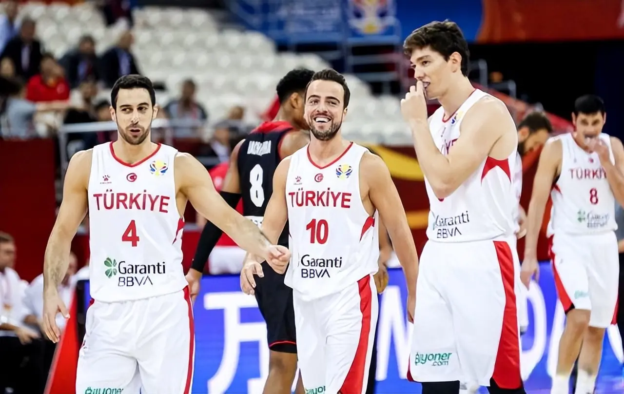 赛场上的又, 球员, 过去