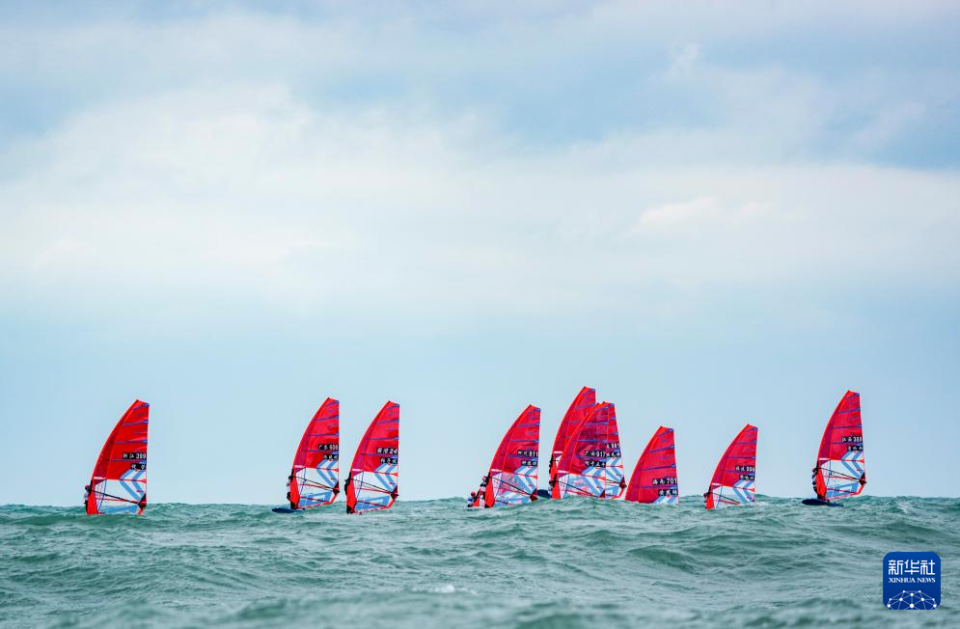 目第一阶段, 郑曼佳 目第一阶段, 郑曼佳