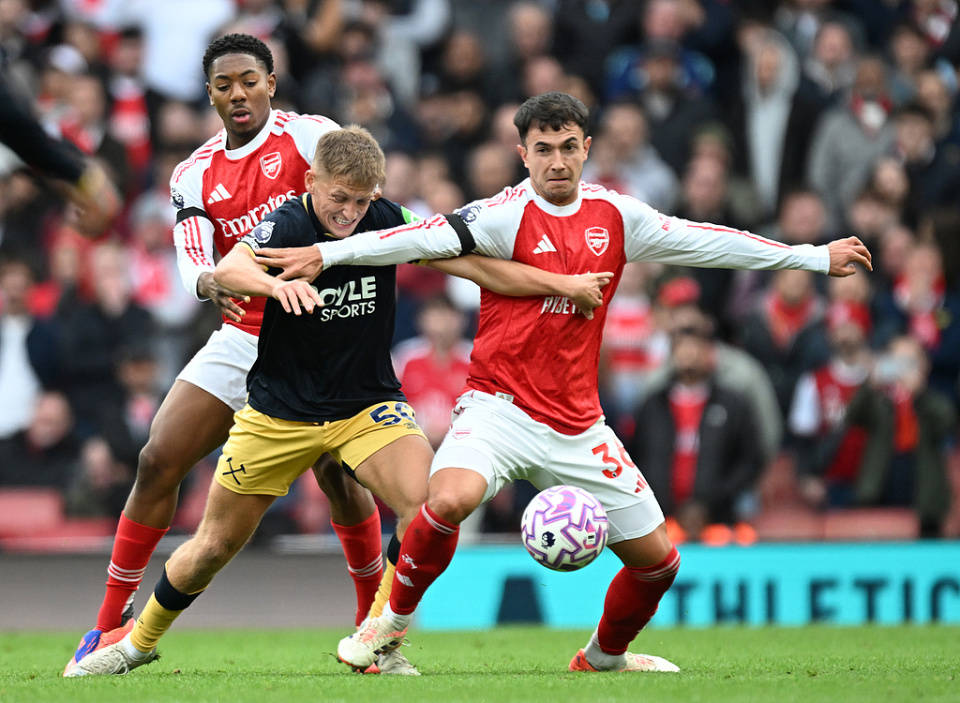 贝林厄姆和, 欢迎在评论, 年到期